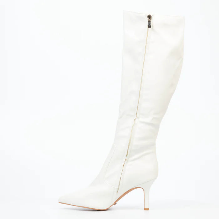 Lively 15 - White